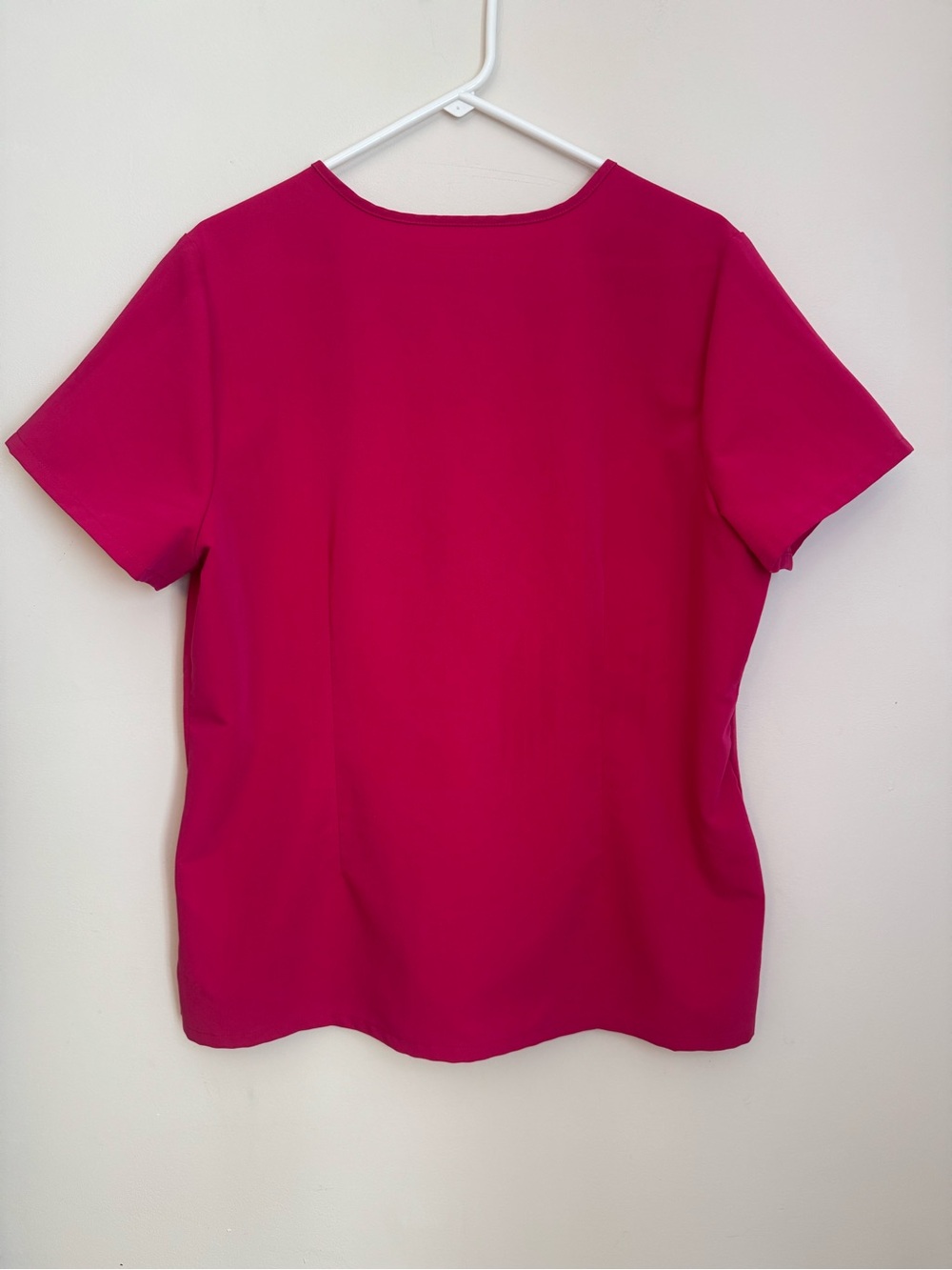 Figs Women’s Casma Three Pocket Scrub Top Size XL Ultra Rose Pink PO 2926 - Picture 2 of 7